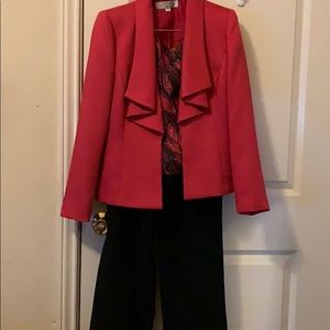 WORN ONCE-3-Piece Petite Suit